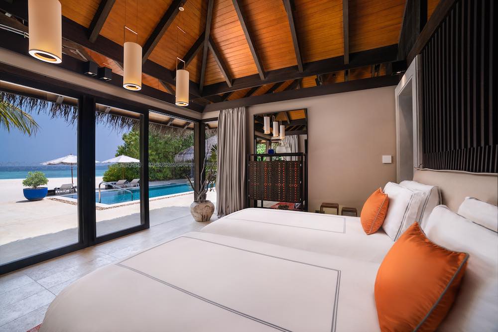 Beach Pool House at Velaa Private Island thumbnail 4